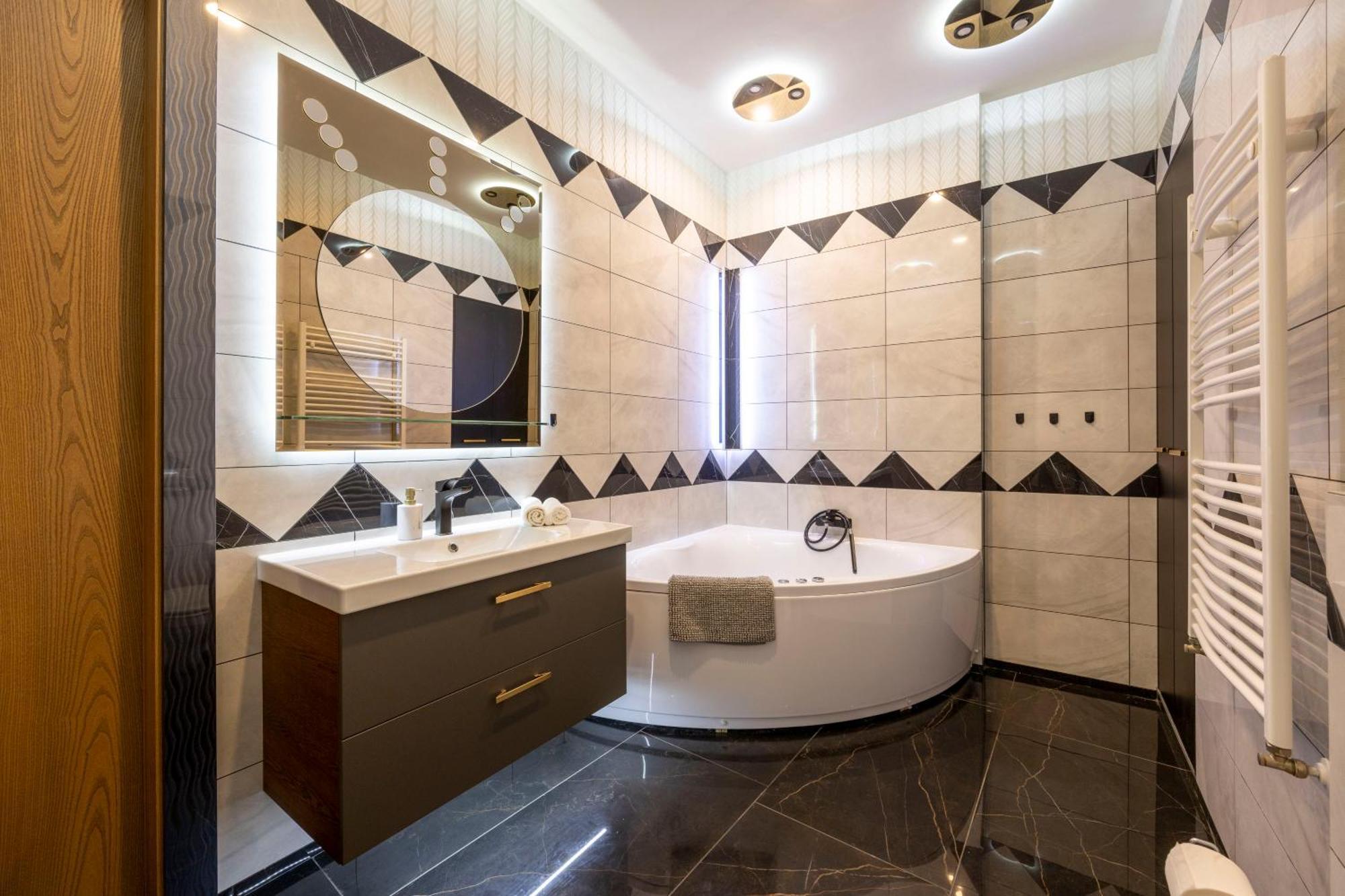 Luxury Royal Central Apartment By Prestige Homes Budapest Esterno foto